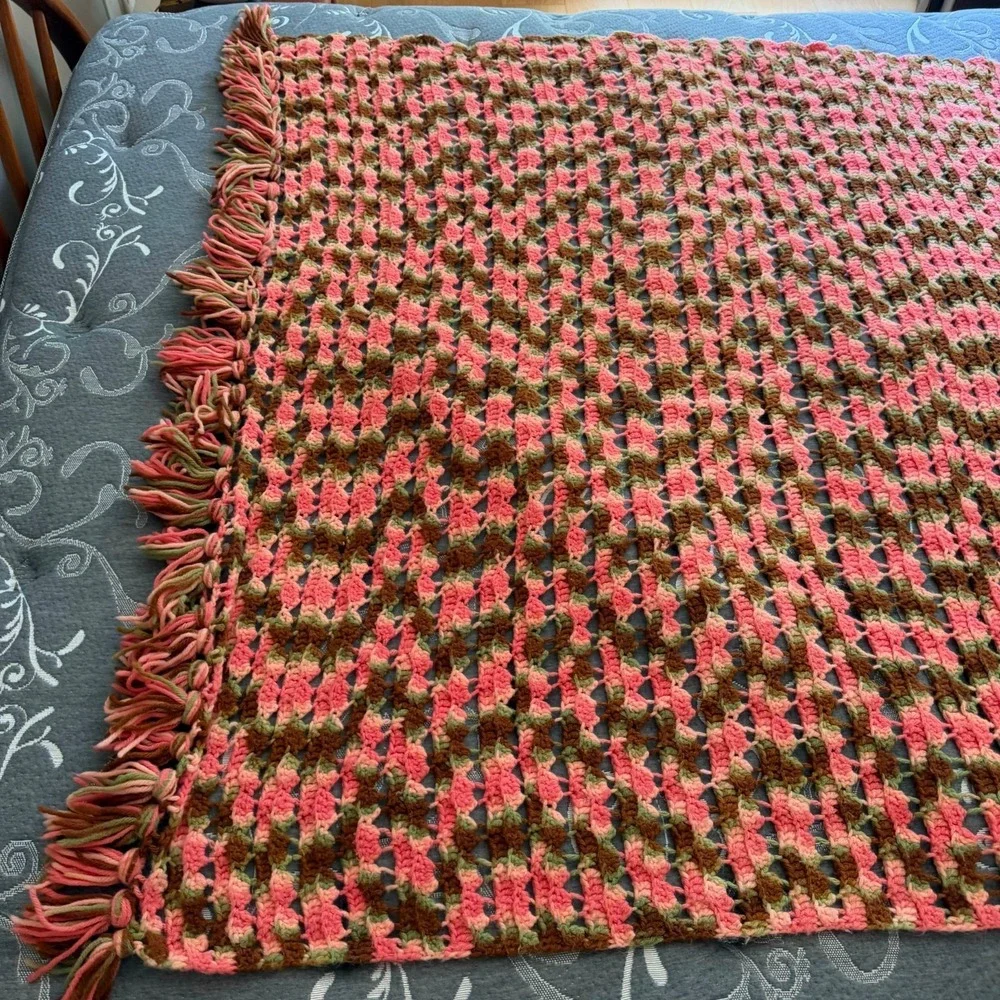 Vintage Handmade Crochet Pink Brown Granny Core Fringed Afghan Throw - 65x48 in